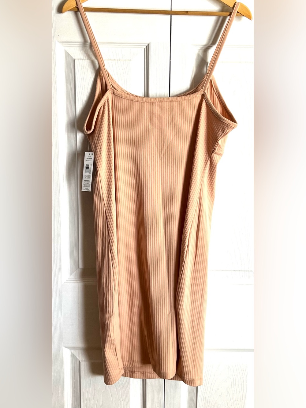 ✨ NWT Ribbed Ruched-Bust Spaghetti Strap Bodycon Mini Dress ✨ - Picture 3 of 3
